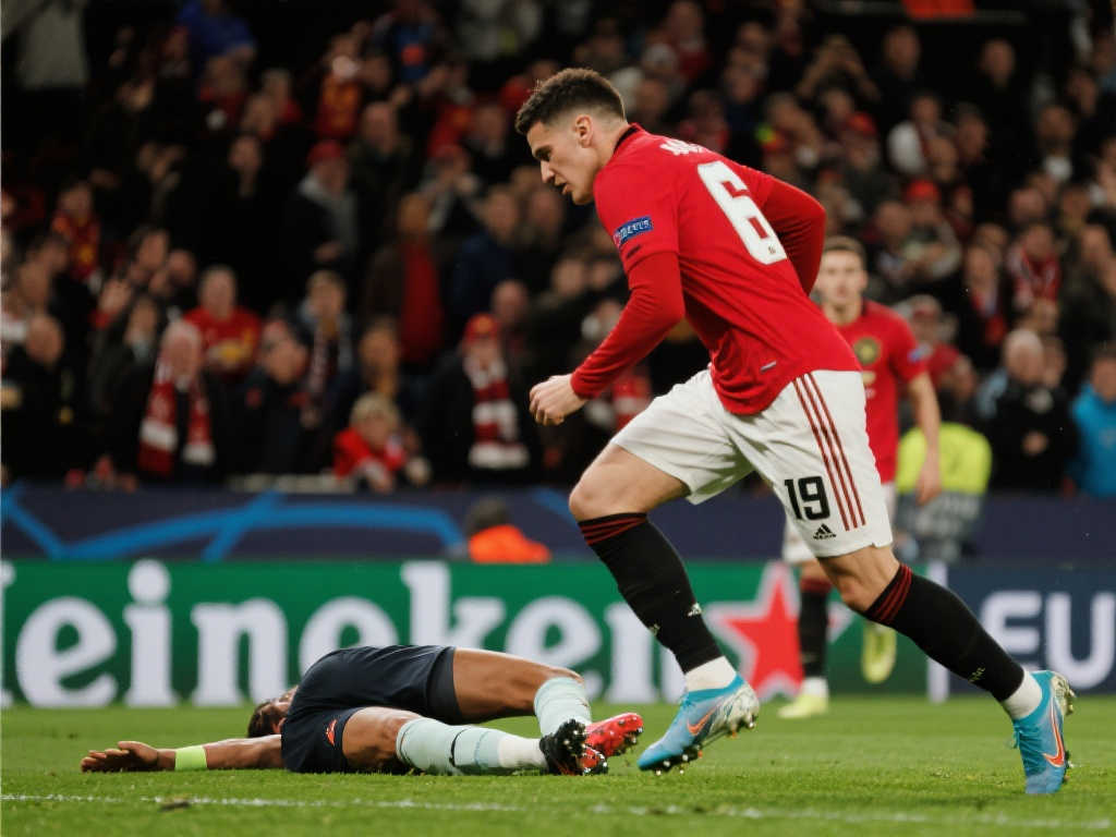 的表现和忠 的表现和忠