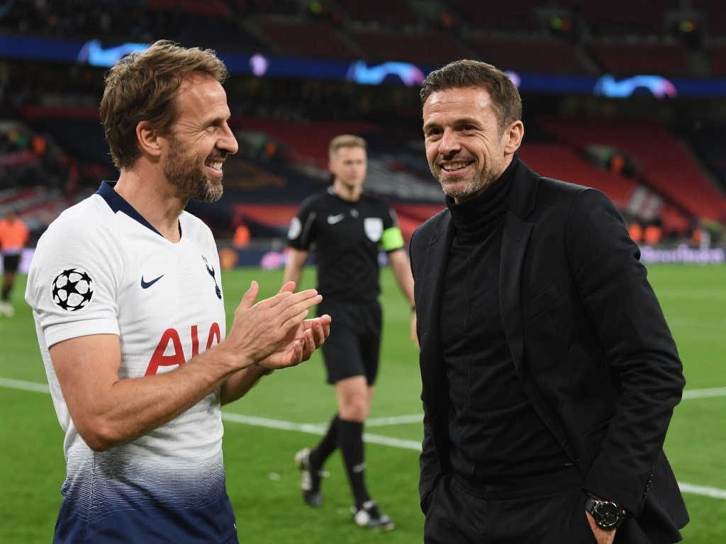 教练双方都 教练双方都